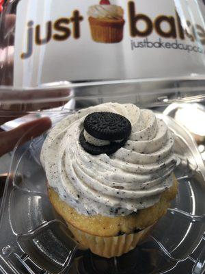 Oreo Cupcake