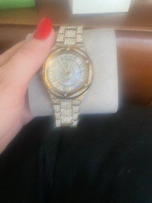 Gorgeous MK watch. Photo doesn't do it justice