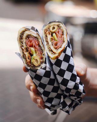 IG: @tffny.eats / Manaish wrap