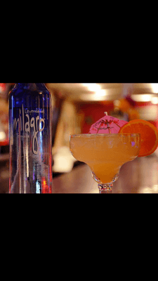 Happy hour margarita house $5 milagro tequila $6 everyday u til 8pm