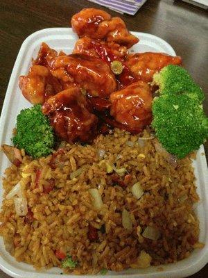 My favorite, General Tso chicken.