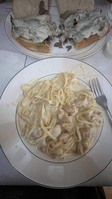 Fettuccine chicken alfredo