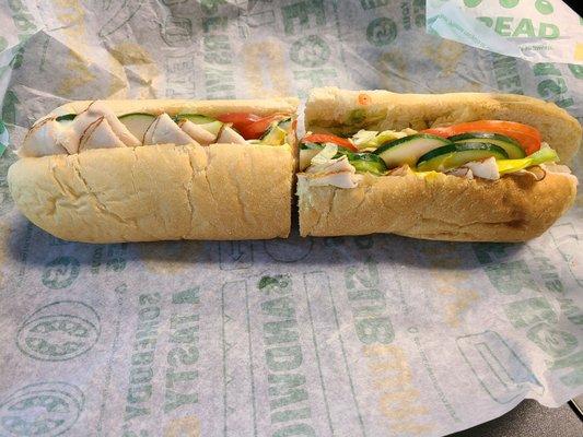 Footlong Oven Roasted Turkey with extra tomatoes and cucumber