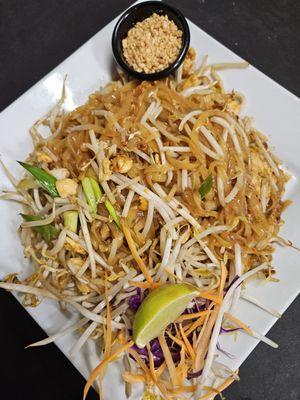 Pad Thai, Chicken, Dinner Portion. Come join us for great Thai Food at Kennesaw Thai Cuisine!