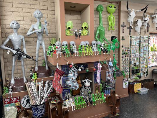 Aliens, Alien Merchandise, Alien Stickers, much more merchandise