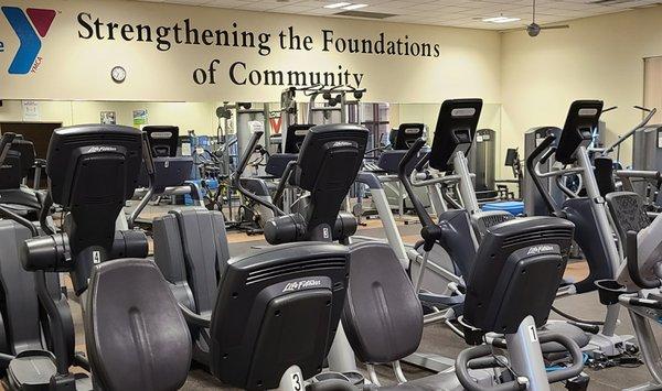 cardio and weight machines in the fitness center