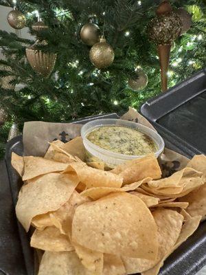 Spinach Artichoke Cheese dip - OMG! Delish