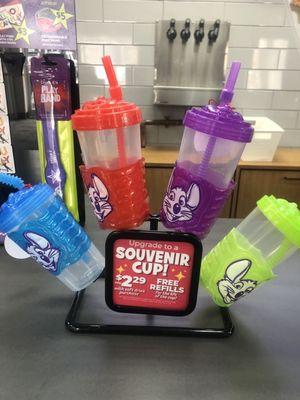 Souvenir cups for kids