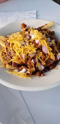 Chili cheese fries