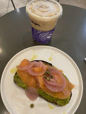 Caramel latte & salmon & avo toast ; IG; susanlamx