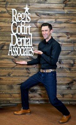 Regis Court Dental Associates