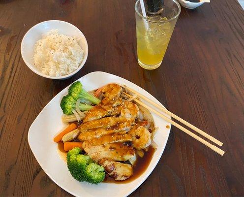 Shrimp and Chicken Teriyaki Lunch portion