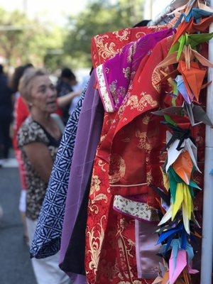 Cranes and kimonos