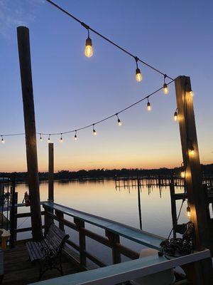 Sitting area by the water