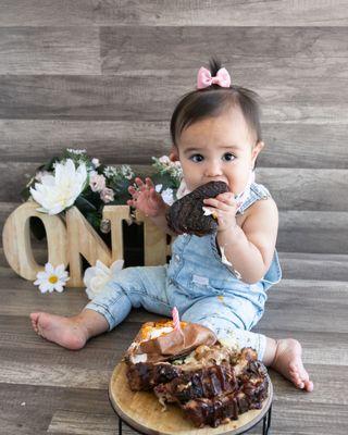 We did a meat smash for her 1st bday pics!