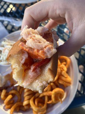 Lobster roll (hot)