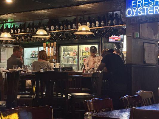 Bar w/ personal mugs and growlers.