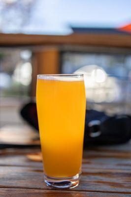 Hook Line & Drinker - Hazy IPA 4.5%ABV - Draughtsmen Aleworks - Goleta, CA