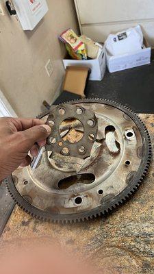 Crack and broken flywheel