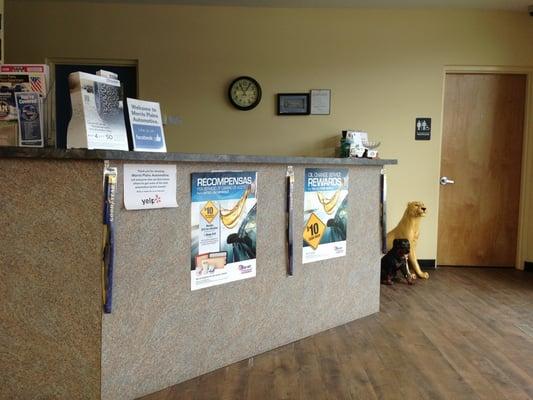 Reception desk