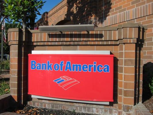 The Bank of America sign. Welcome.