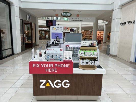 Store Interior of ZAGG Menlo Park Mall