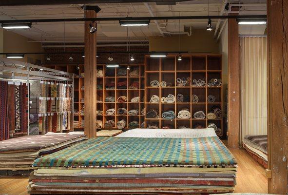 Find handmade artisan rugs at 30 to 70% off everyday in the Tufenkian Portland Outlet.