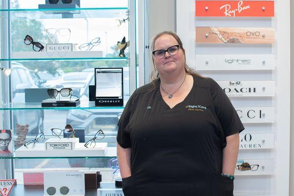 Staff Headshot: Kim -- Lead Optician