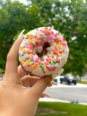 These donuts were delicious!  You can tell that the owners do a great job keeping the space clean and welcoming. Definitely heading back!