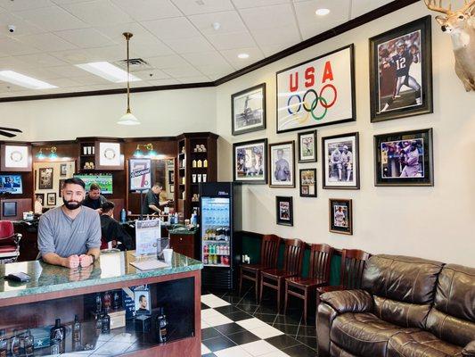 V's Barbershop - Houston River Oaks