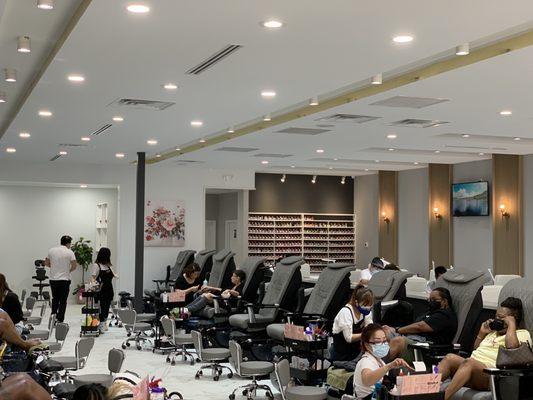 Cloud 9 Nail Bar