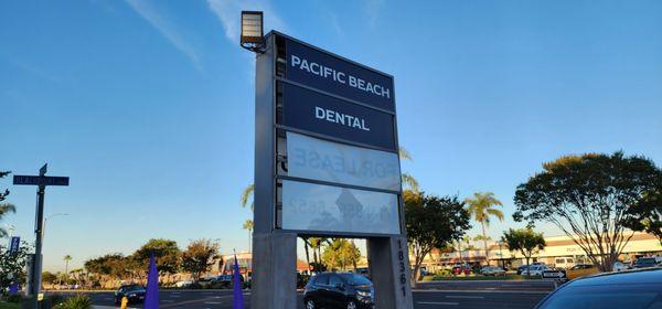 Front main sign on Beach Blvd., Huntington Beach.