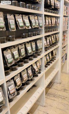 Sample loose leaf tea selections