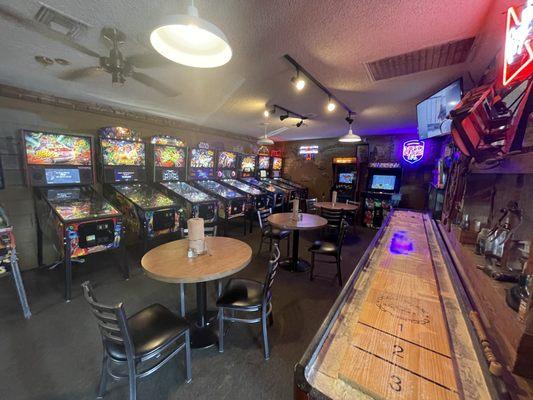 Pinball machines and Arcade machines