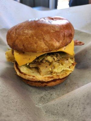 Breakfast sandwich