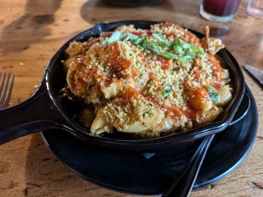 Mac & Cheese with pulled pork