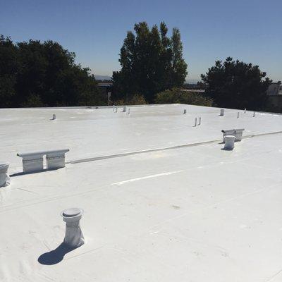 Multi-Family housing re-roofing project in Oakland