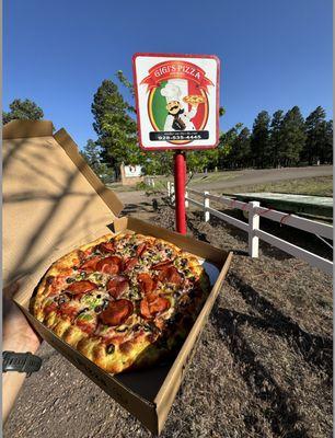 Pizza and the sign!