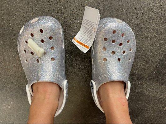 Sparkling silver crocs!!