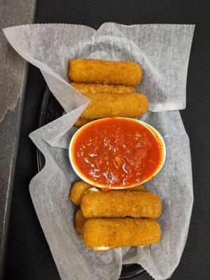 Mozzarella sticks