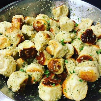 Homemade garlic knots