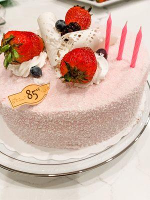 Strawberry cake