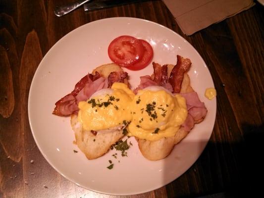 Parisian egg benedict