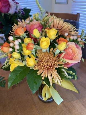 Citrus Kissed arrangement