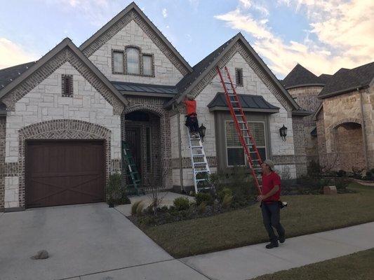 We install Christmas lights. Guaranteed,professional, insured.