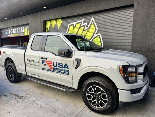 Nice professional clean work truck!