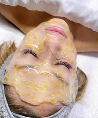 Hydrojelly mask + hydrafacial = pure bliss!