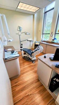 Bright, clean and airy operatory at Dentistry of Colorado Belmar