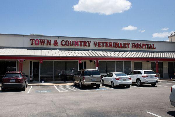 Town & Country Veterinary Hospital