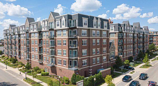 Newtec Windows & Doors completed this project in Wheaton, IL. Products used: single hung windows, awning windows, sliding door + swing door.